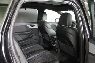 Vehicle image thumbnail, number 13