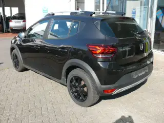 Vehicle image thumbnail, number 12
