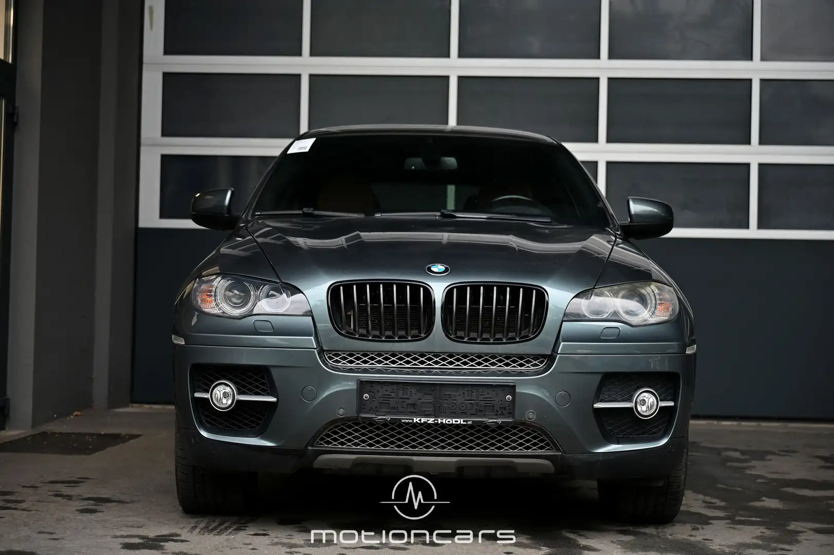 Vehicle image, number 3