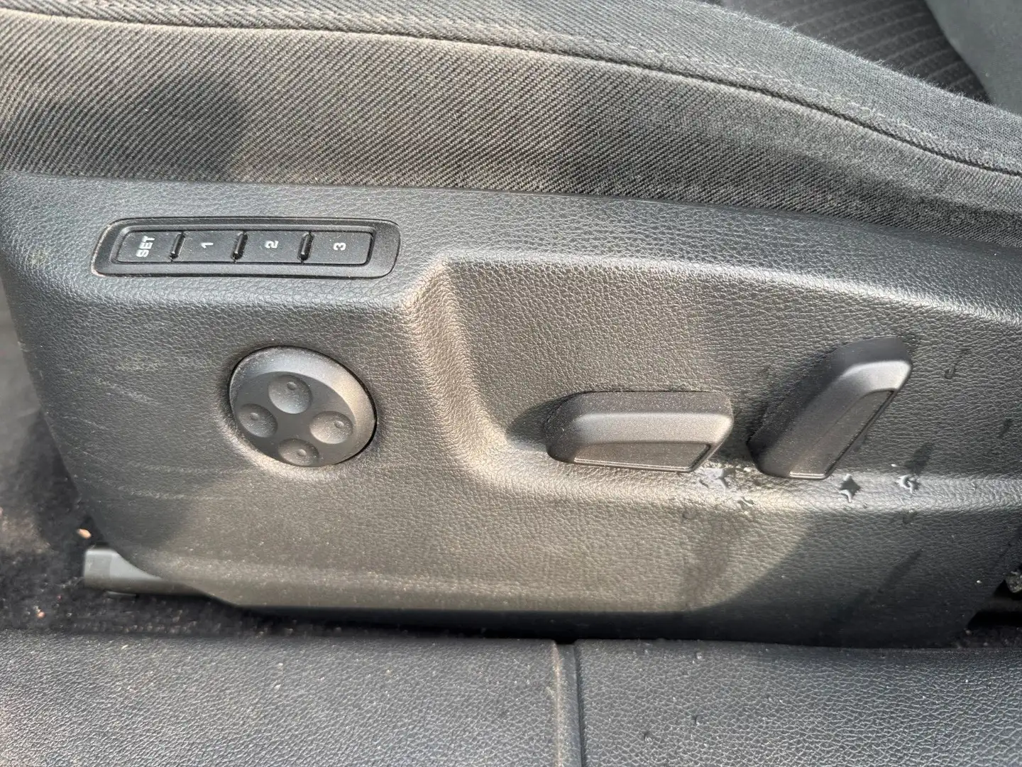 Vehicle image, number 8