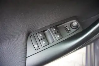 Vehicle image thumbnail, number 17