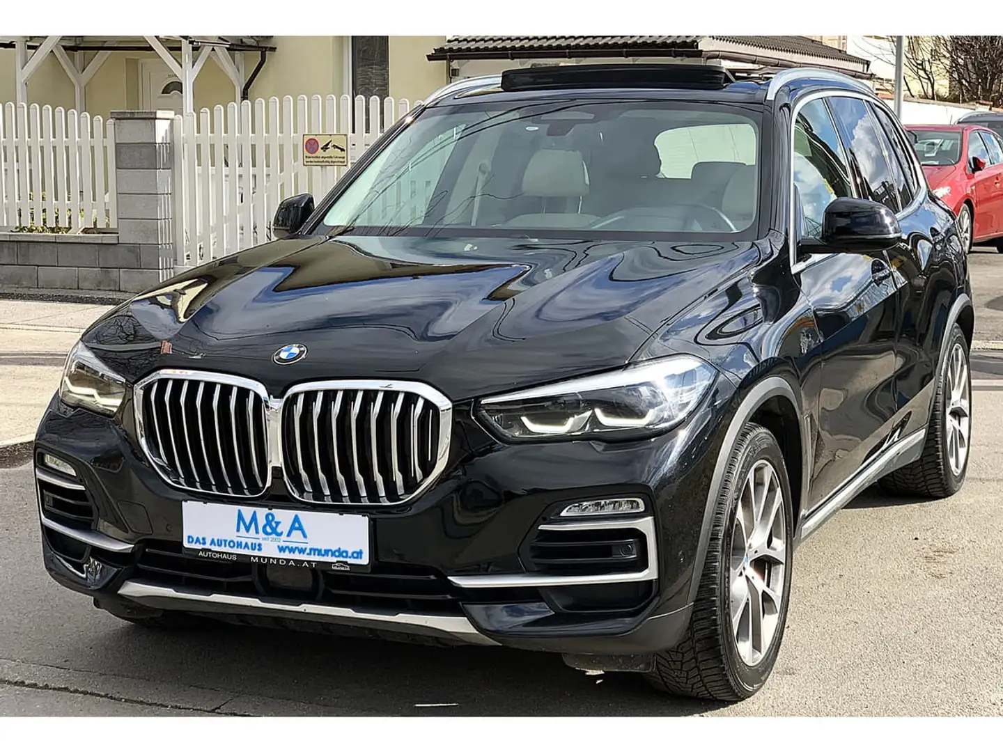 Vehicle image, number 1