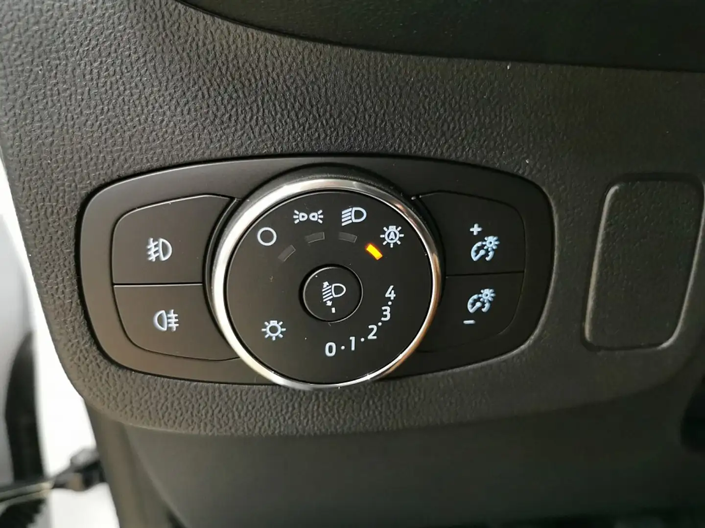 Vehicle image, number 17