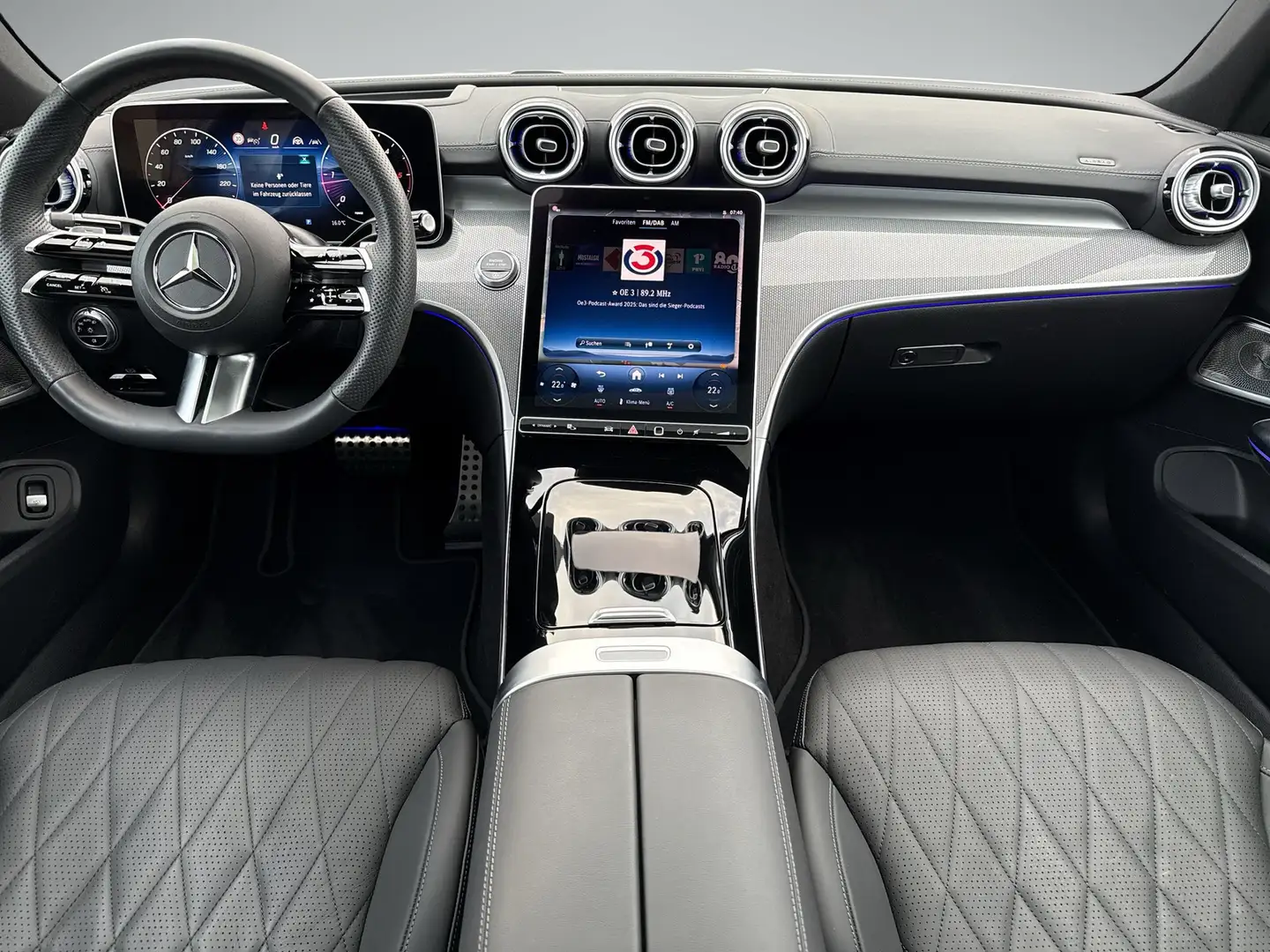 Vehicle image, number 7