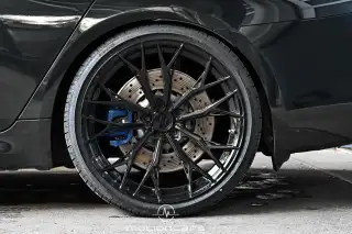 Vehicle image thumbnail, number 8