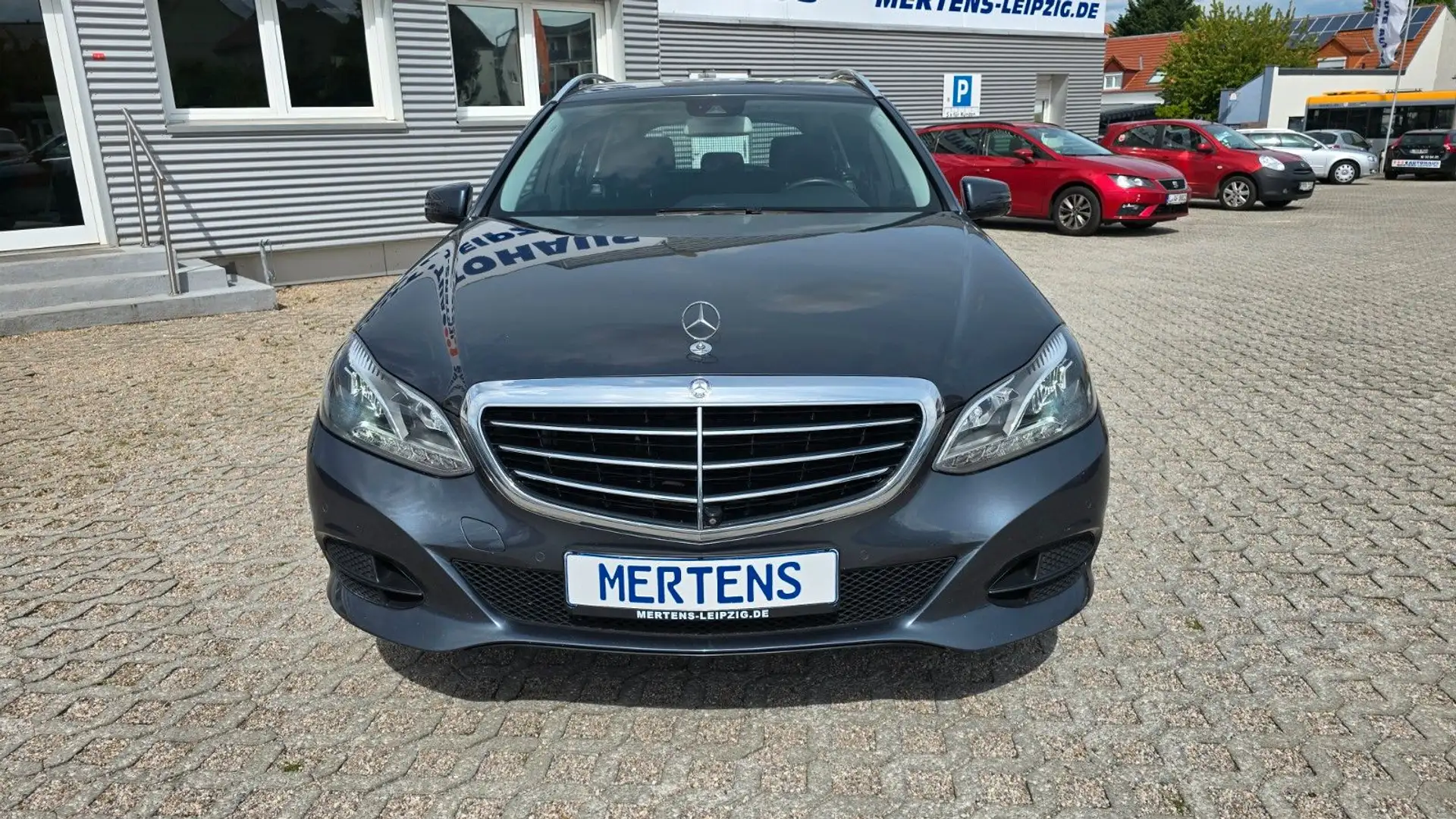 Vehicle image, number 7