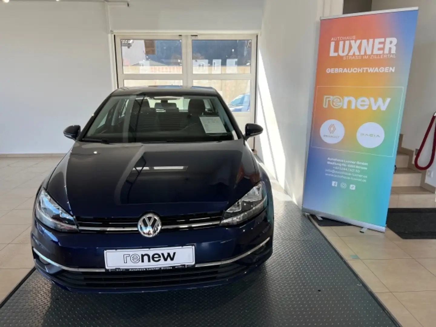 Vehicle image, number 2