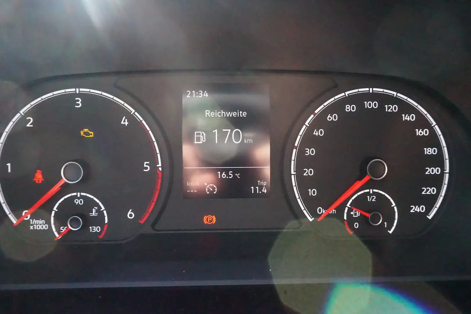 Vehicle image, number 13