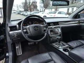 Vehicle image thumbnail, number 6
