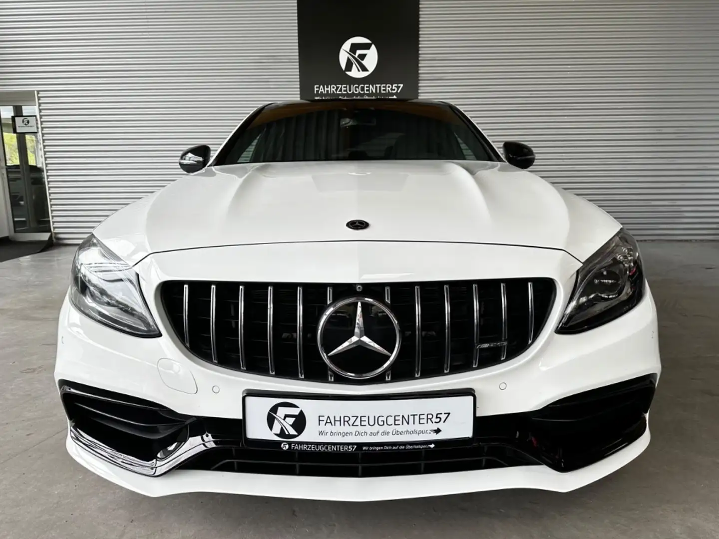 Vehicle image, number 4