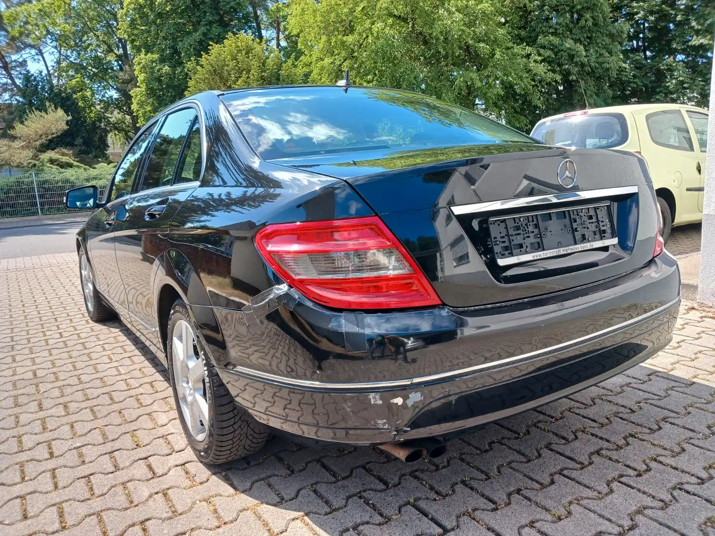Vehicle image, number 8