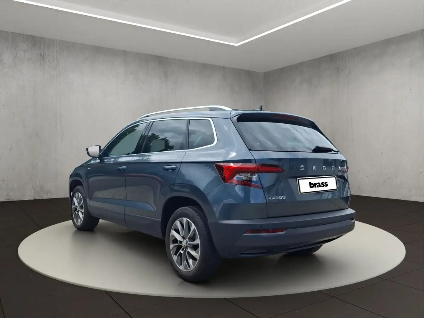 Vehicle image, number 3