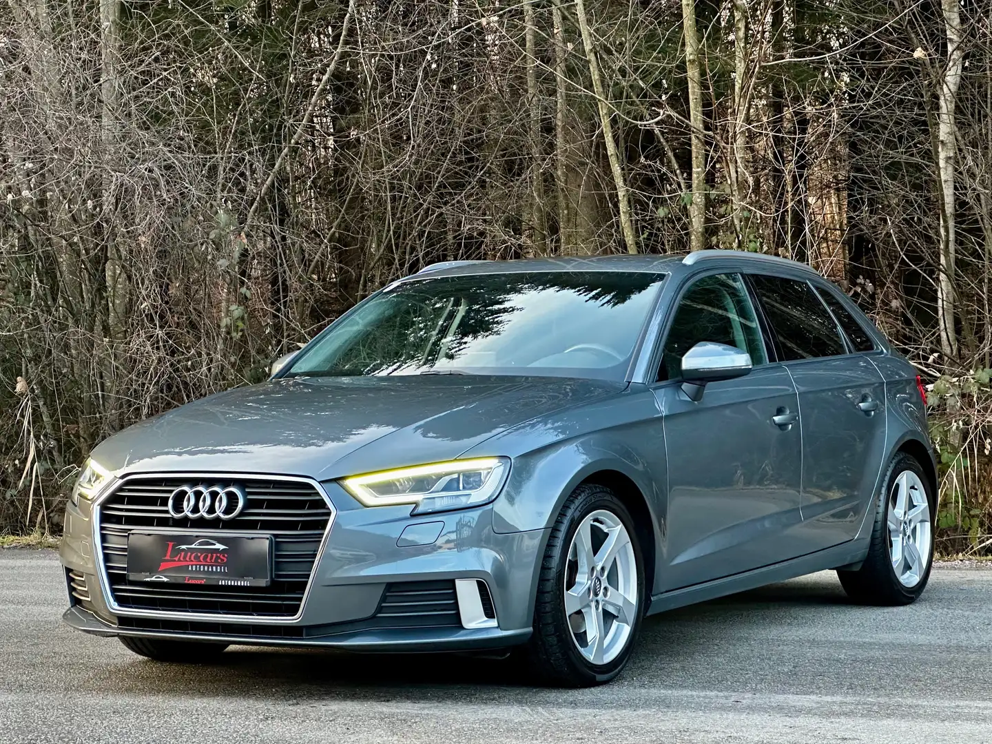 Vehicle image, number 1