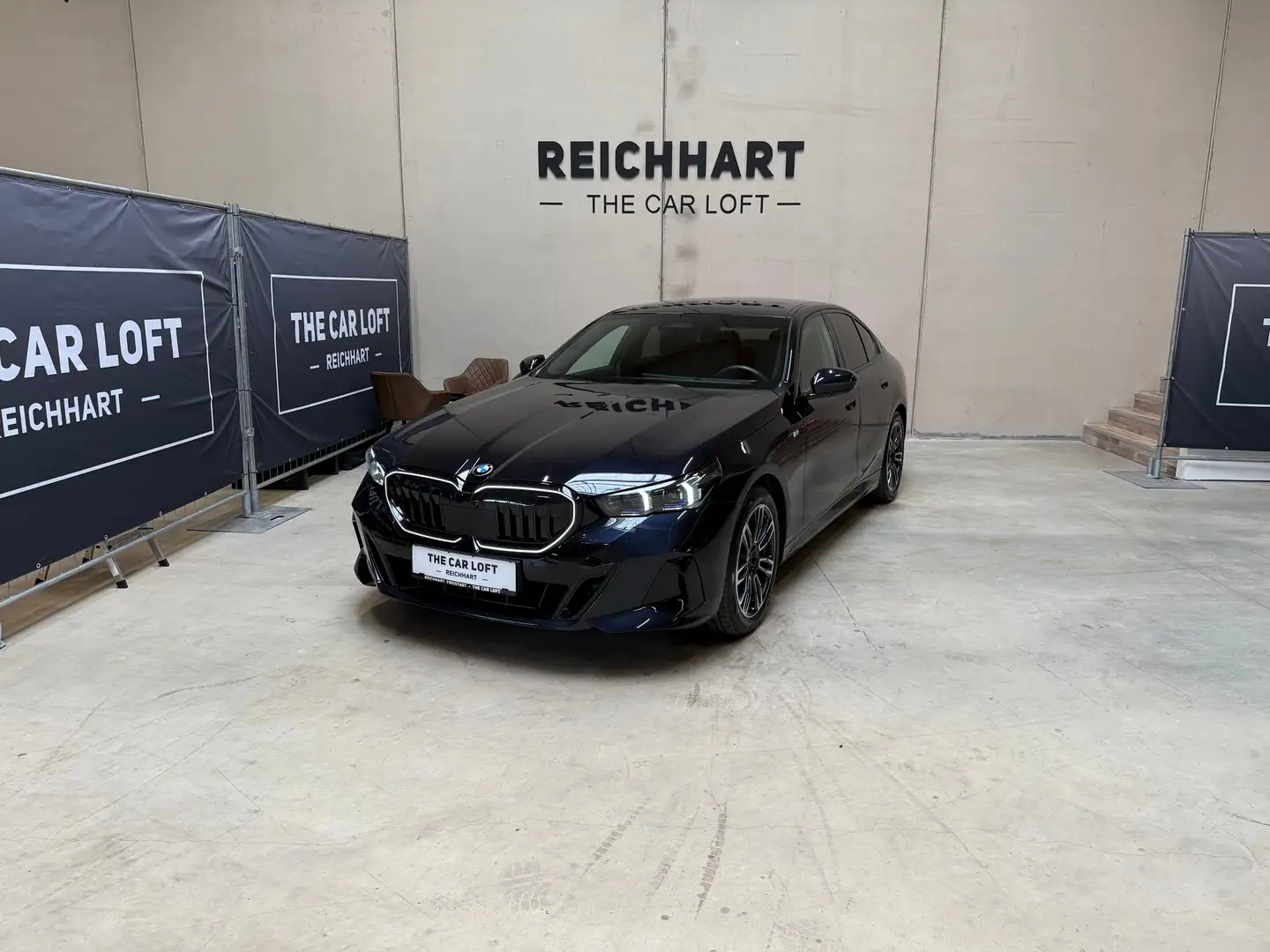 Vehicle image, number 1