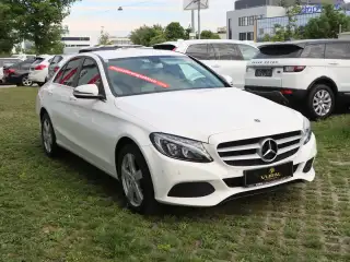 Vehicle image thumbnail, number 4