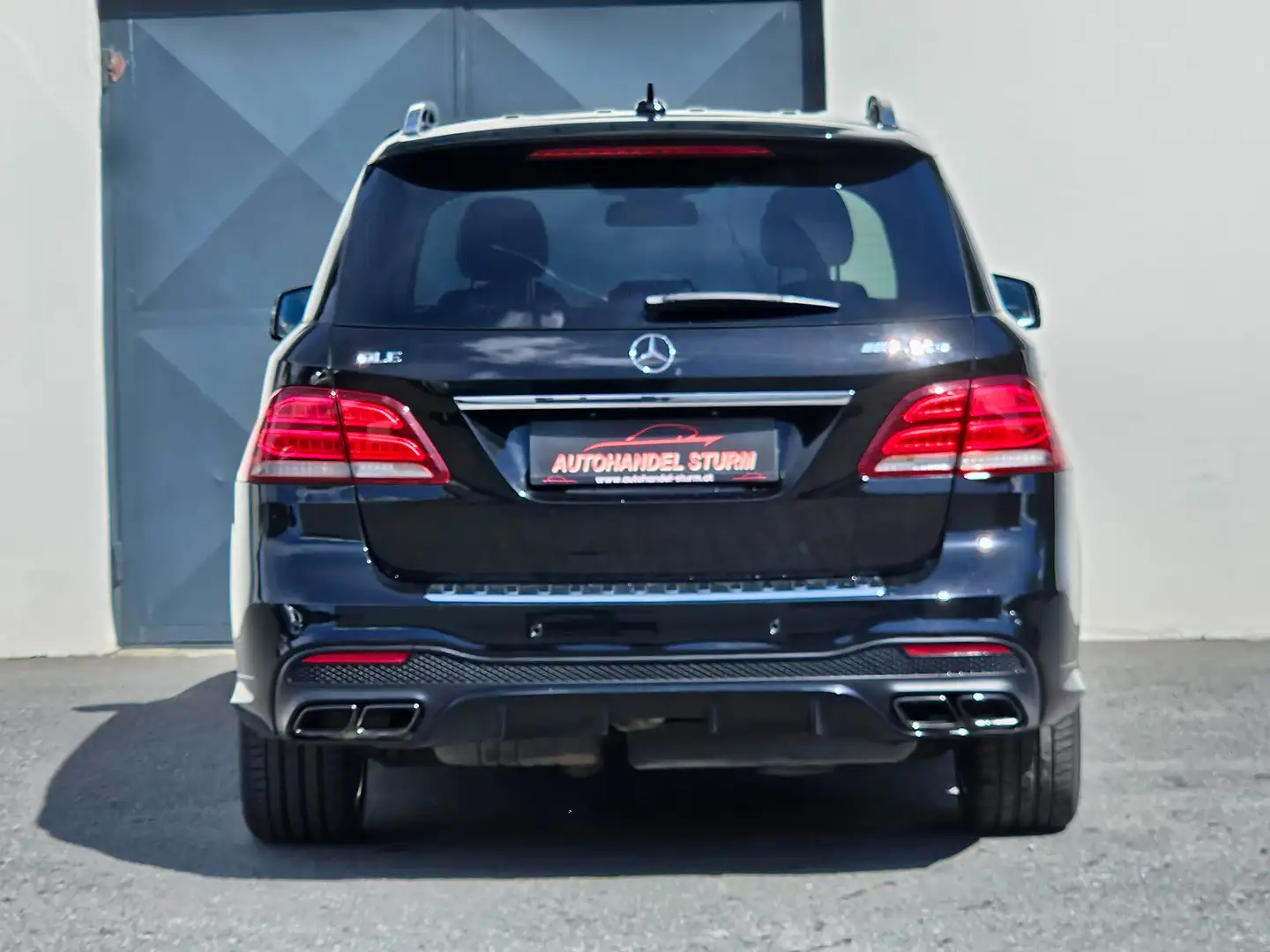 Vehicle image, number 9