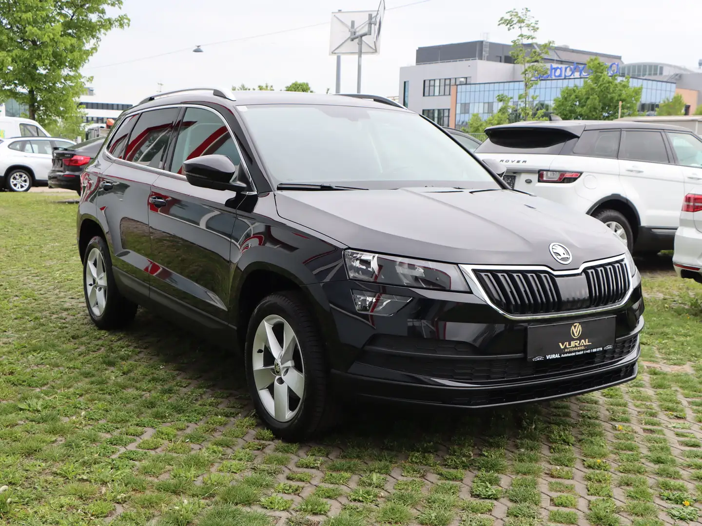 Vehicle image, number 4