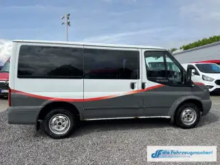 Vehicle image thumbnail, number 6