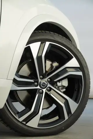 Vehicle image thumbnail, number 9