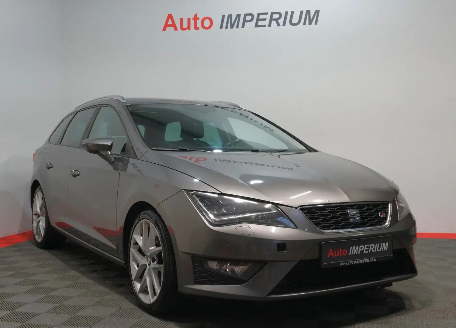 Vehicle image, number 3
