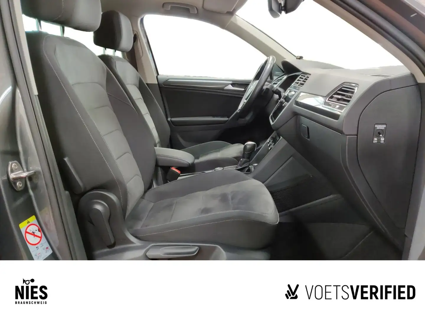 Vehicle image, number 7