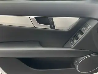 Vehicle image thumbnail, number 13