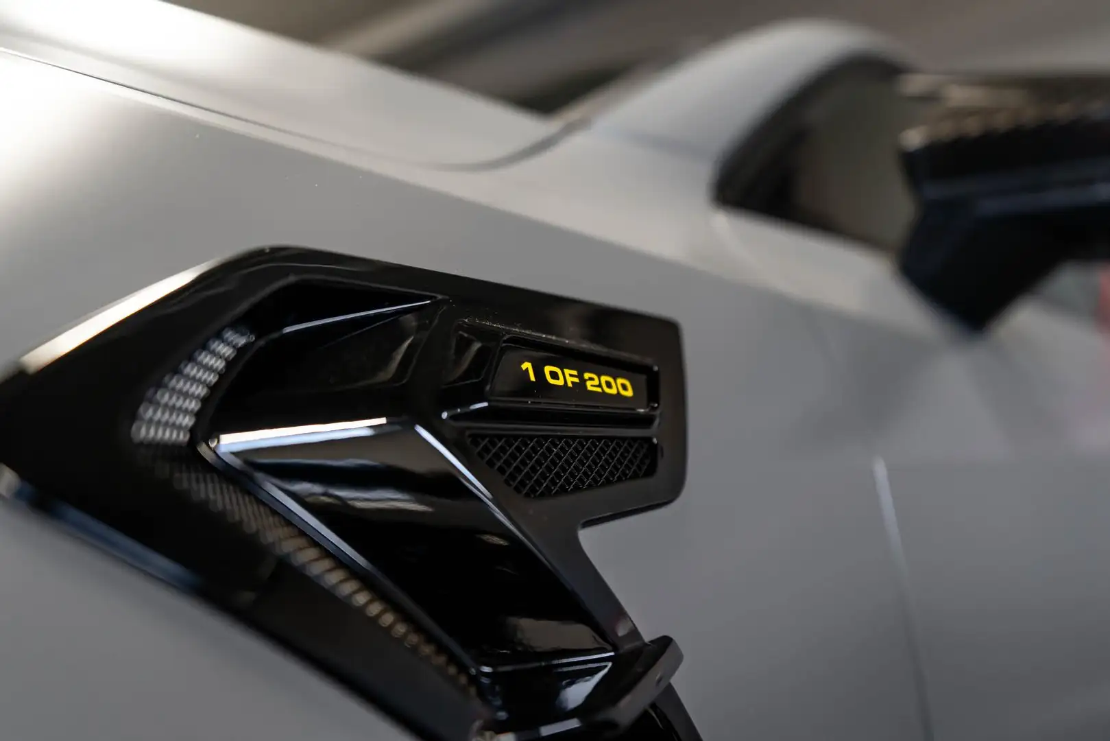 Vehicle image, number 8