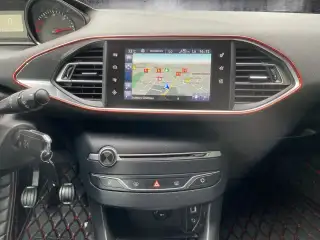 Vehicle image thumbnail, number 14