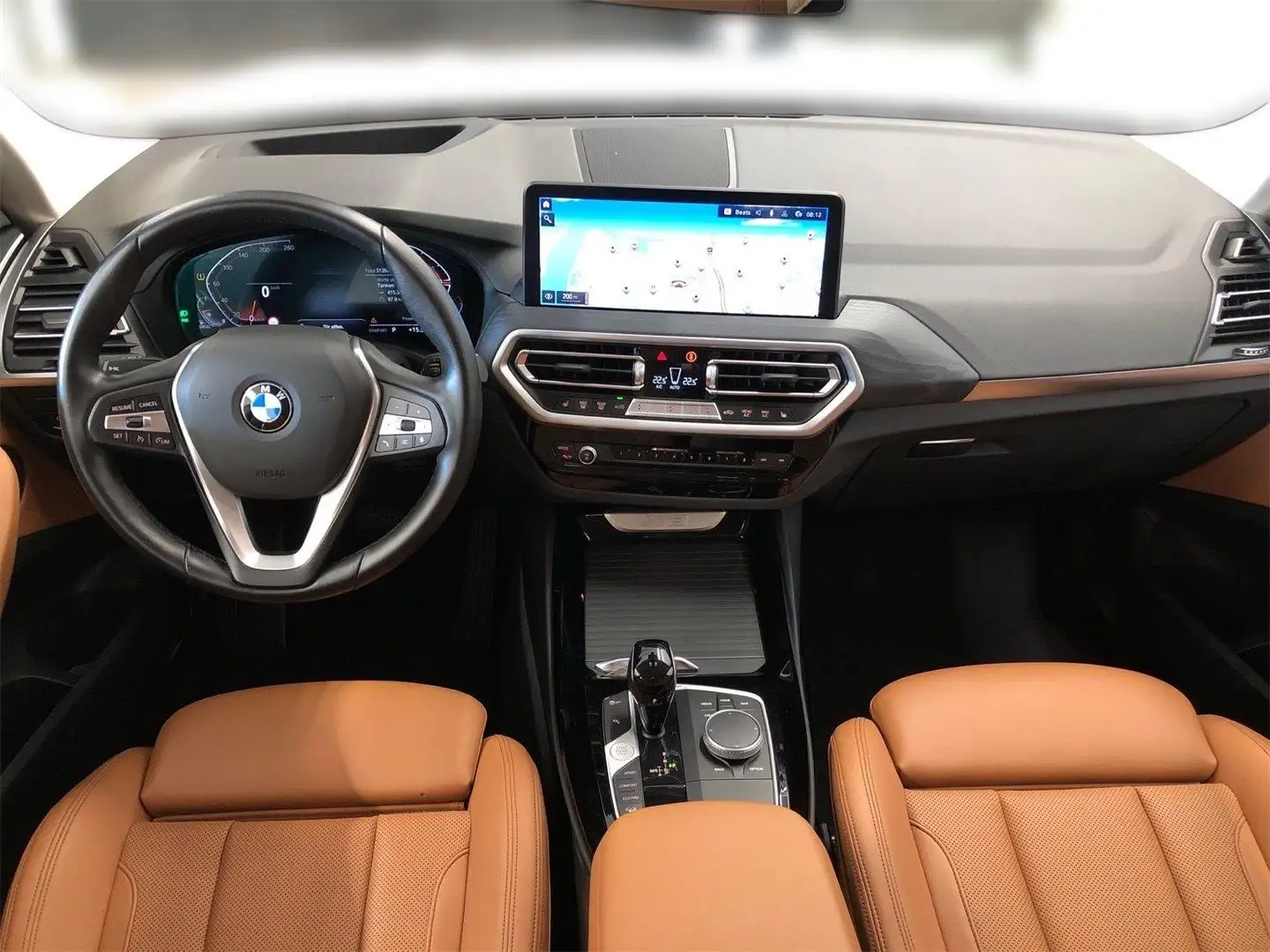 Vehicle image, number 9