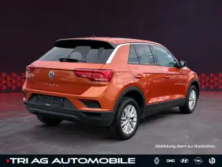 Vehicle image thumbnail, number 3