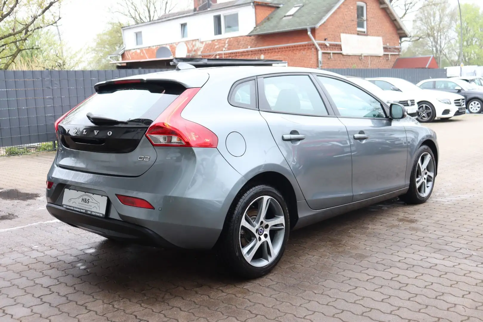 Vehicle image, number 5
