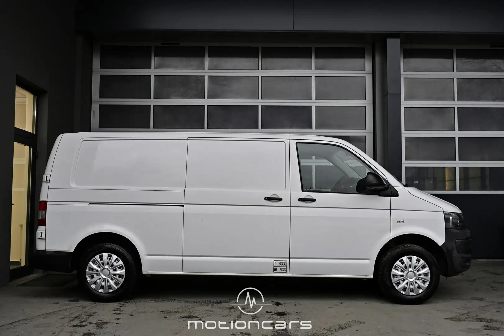 Vehicle image, number 5