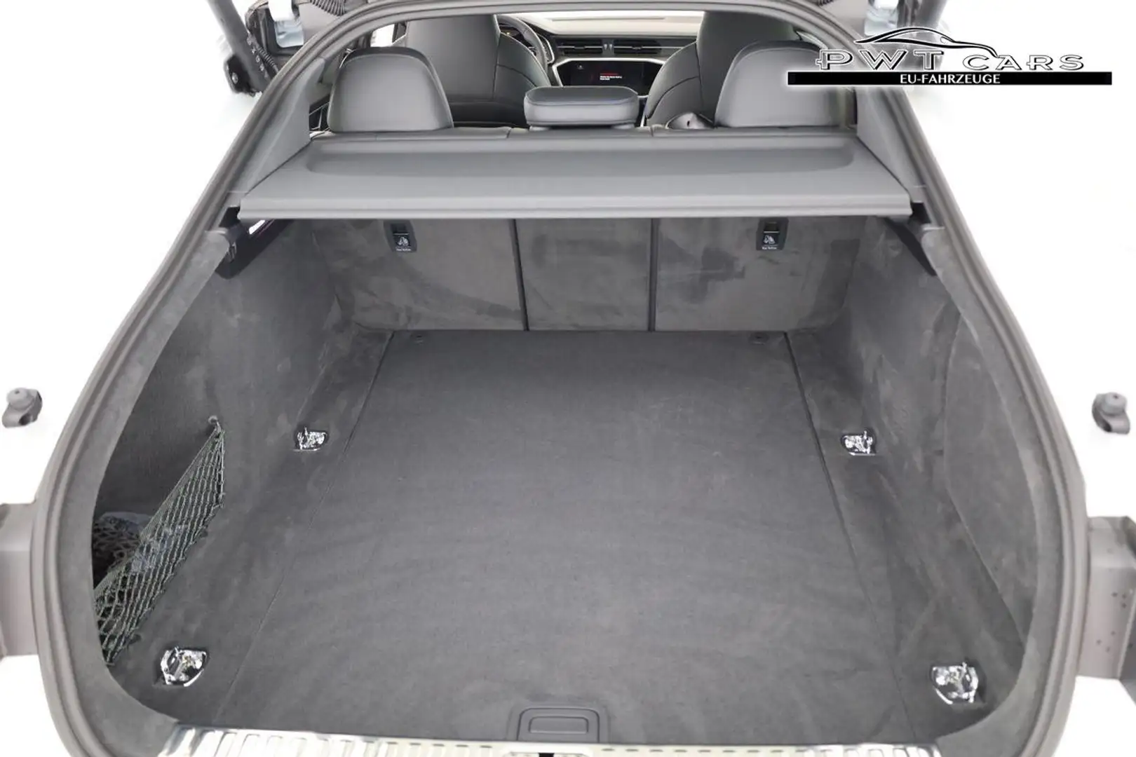 Vehicle image, number 15