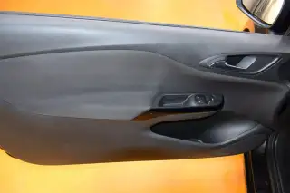 Vehicle image thumbnail, number 9