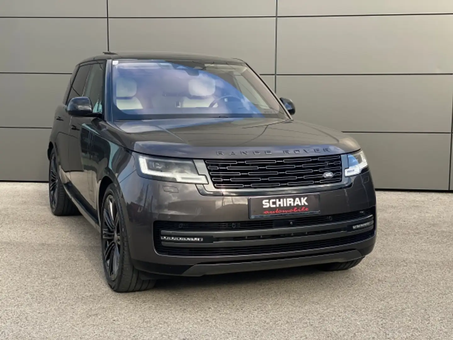 Vehicle image, number 4
