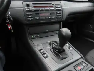 Vehicle image thumbnail, number 12