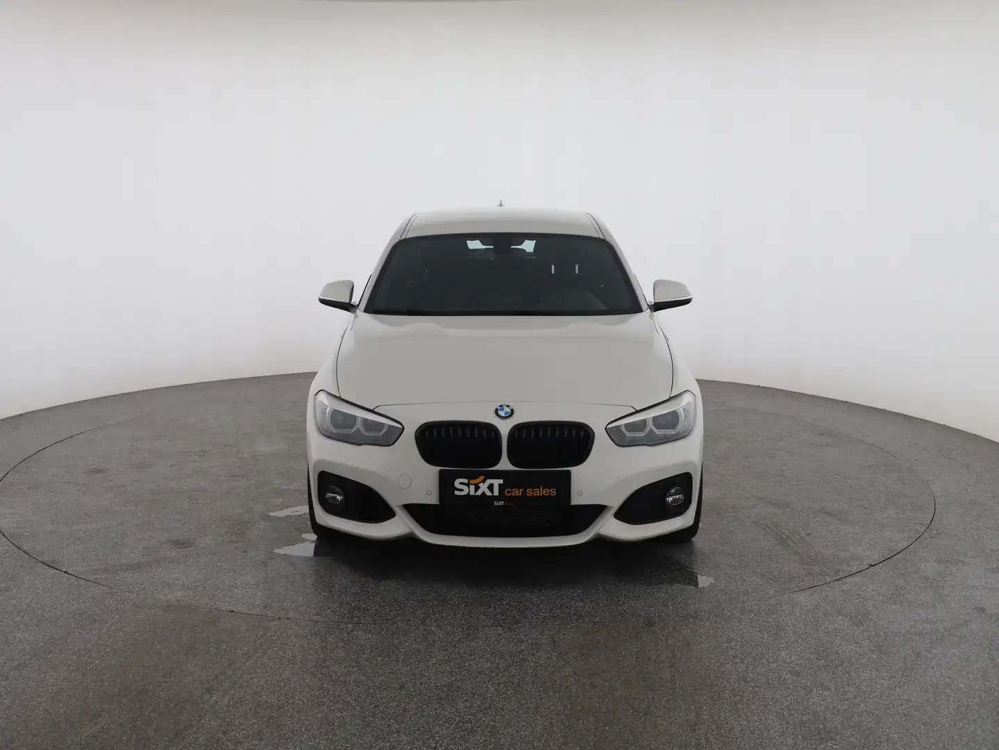 Vehicle image, number 2