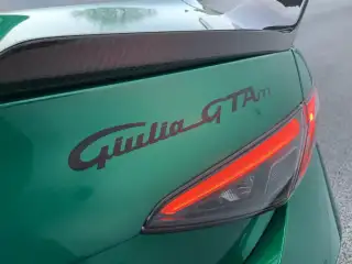 Vehicle image thumbnail, number 18