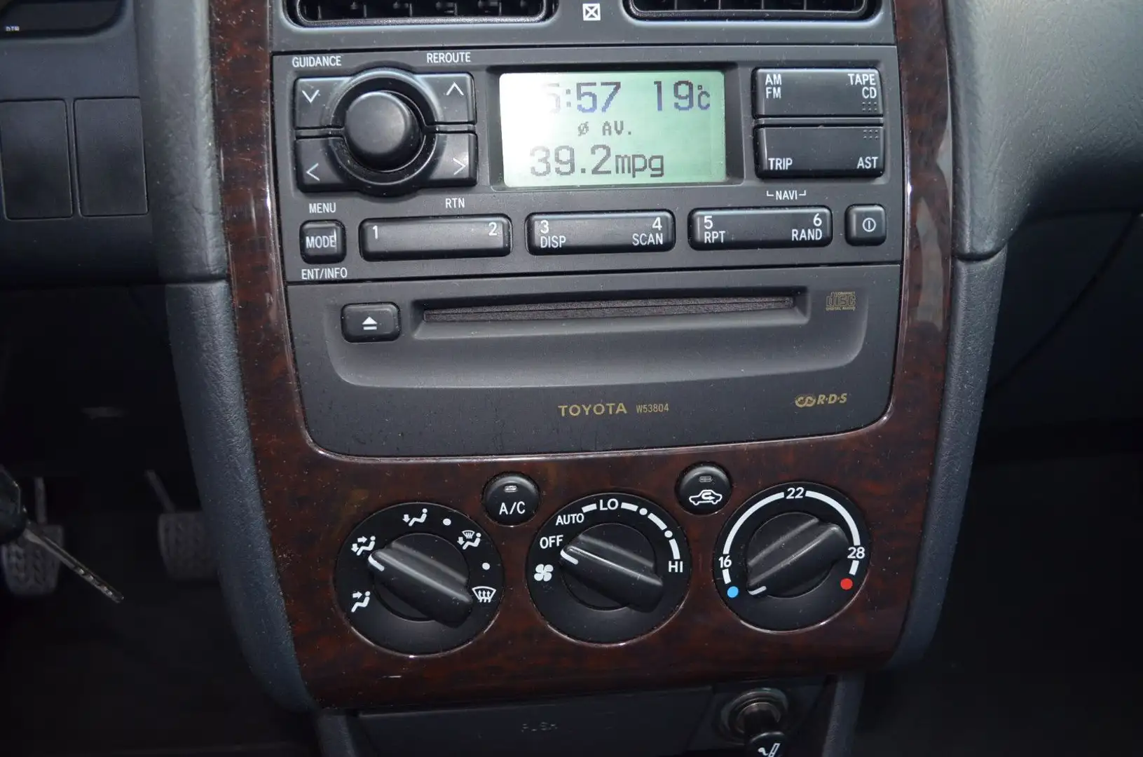 Vehicle image, number 12