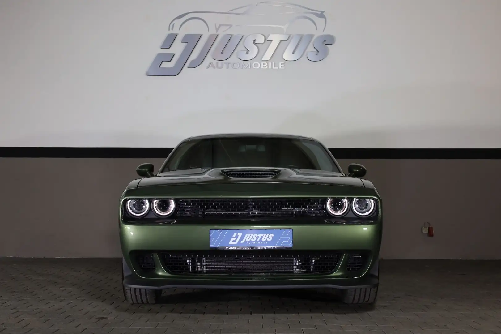 Vehicle image, number 2