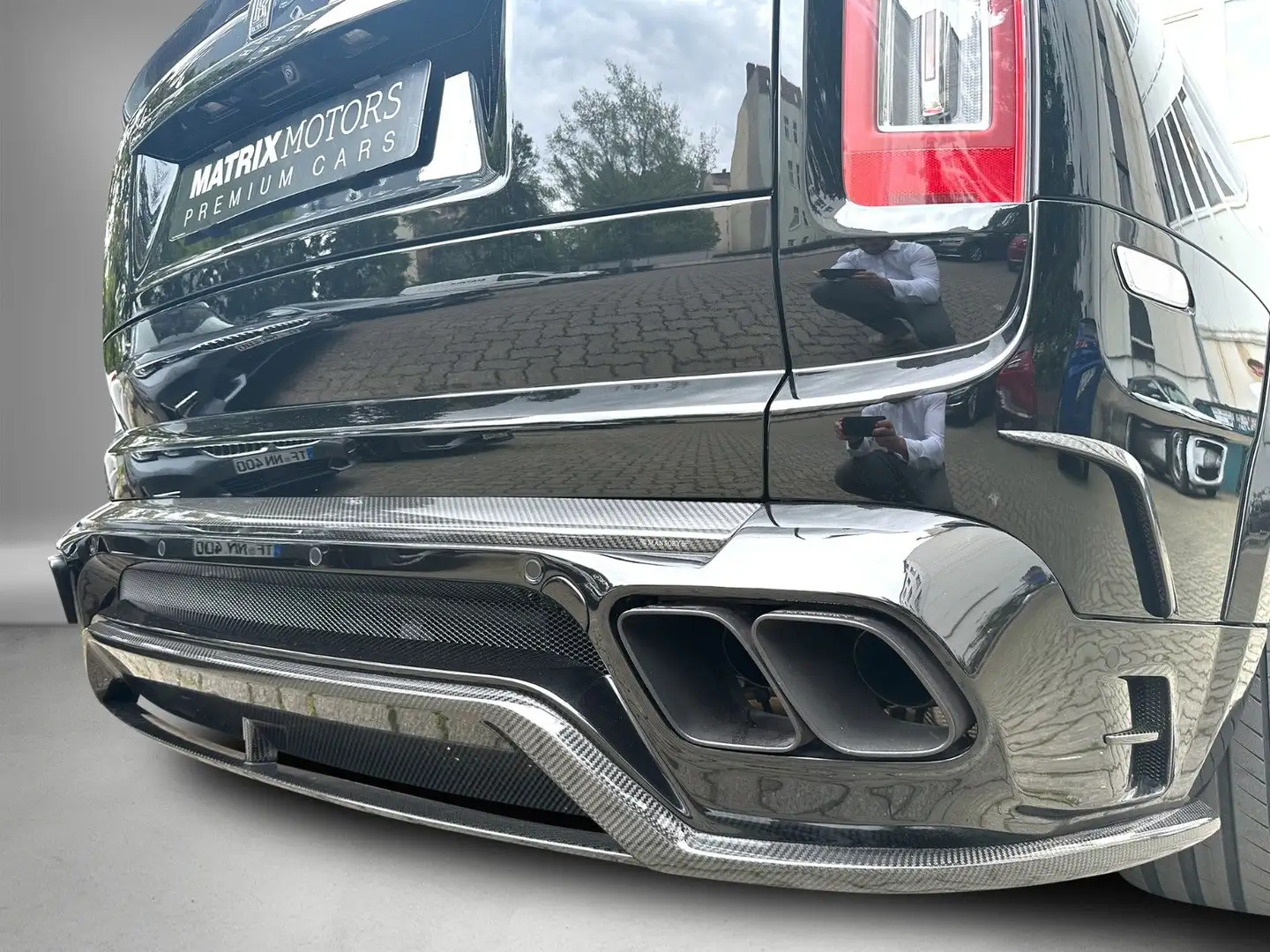 Vehicle image, number 9