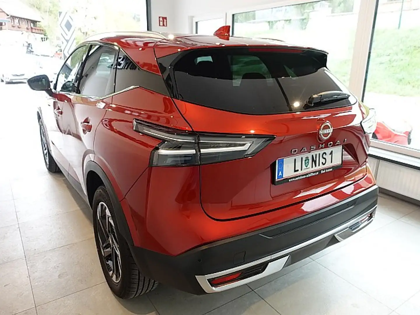 Vehicle image, number 4