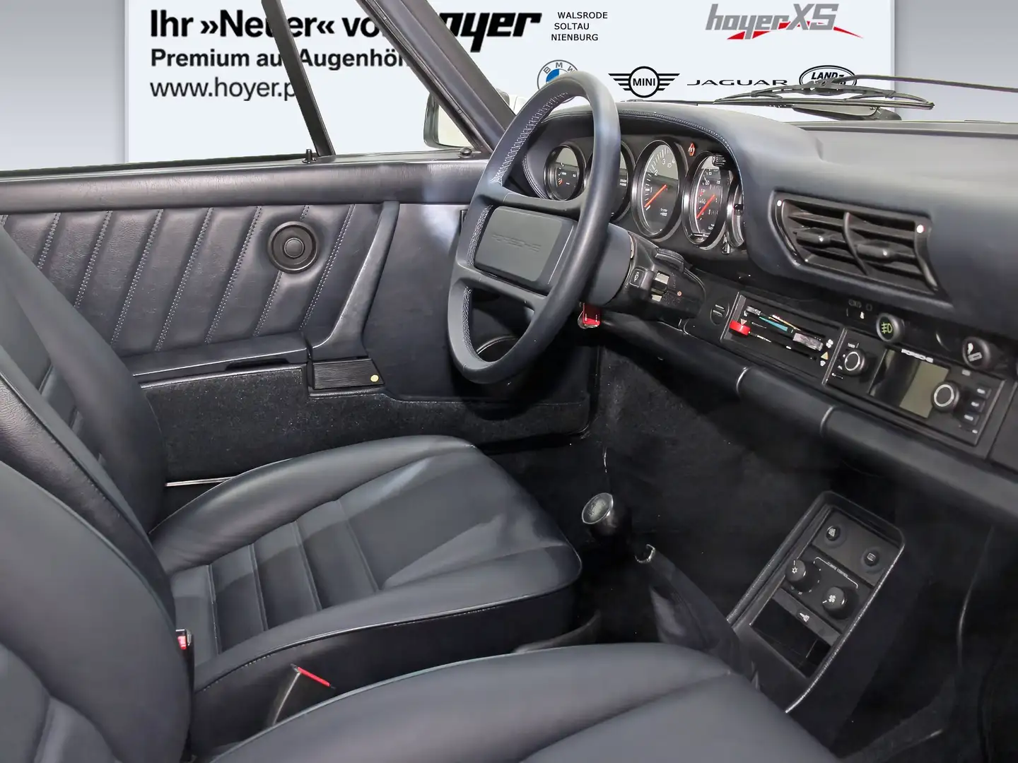 Vehicle image, number 4