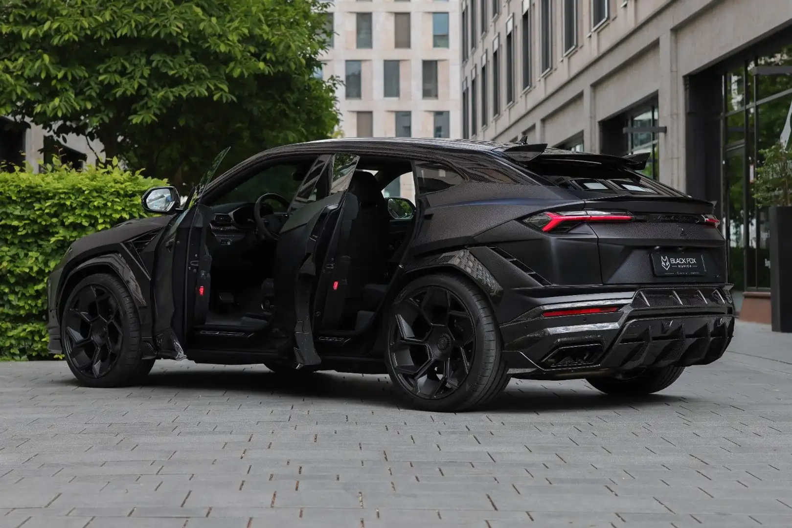 Vehicle image, number 5