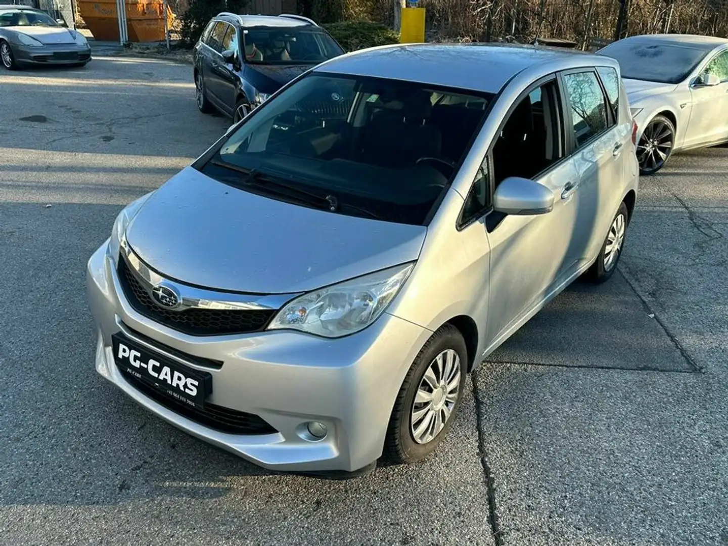Vehicle image, number 2