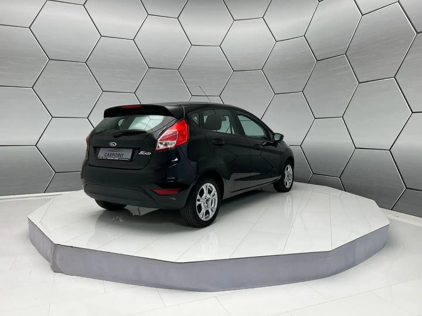 Vehicle image, number 5