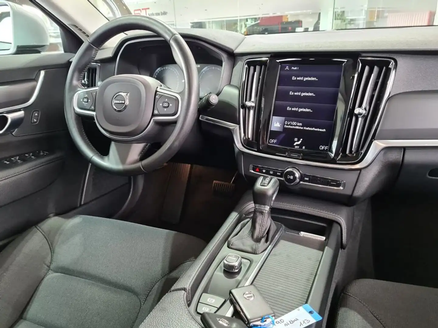 Vehicle image, number 9