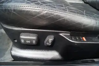 Vehicle image thumbnail, number 8