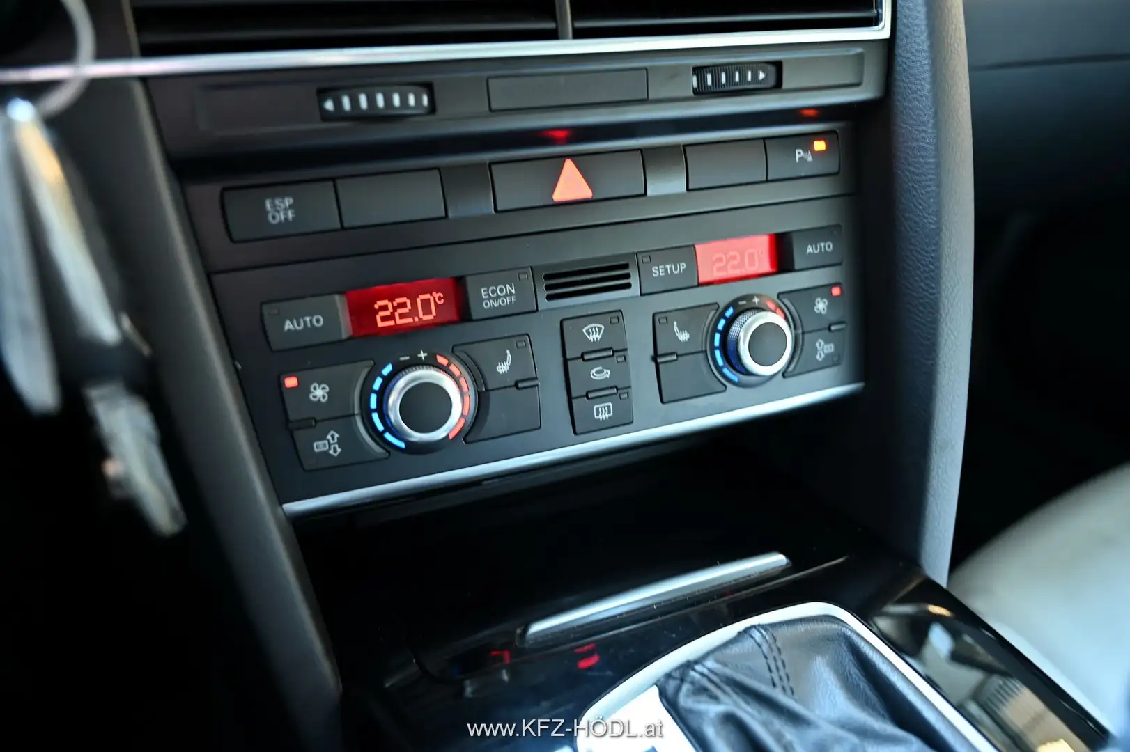 Vehicle image, number 17