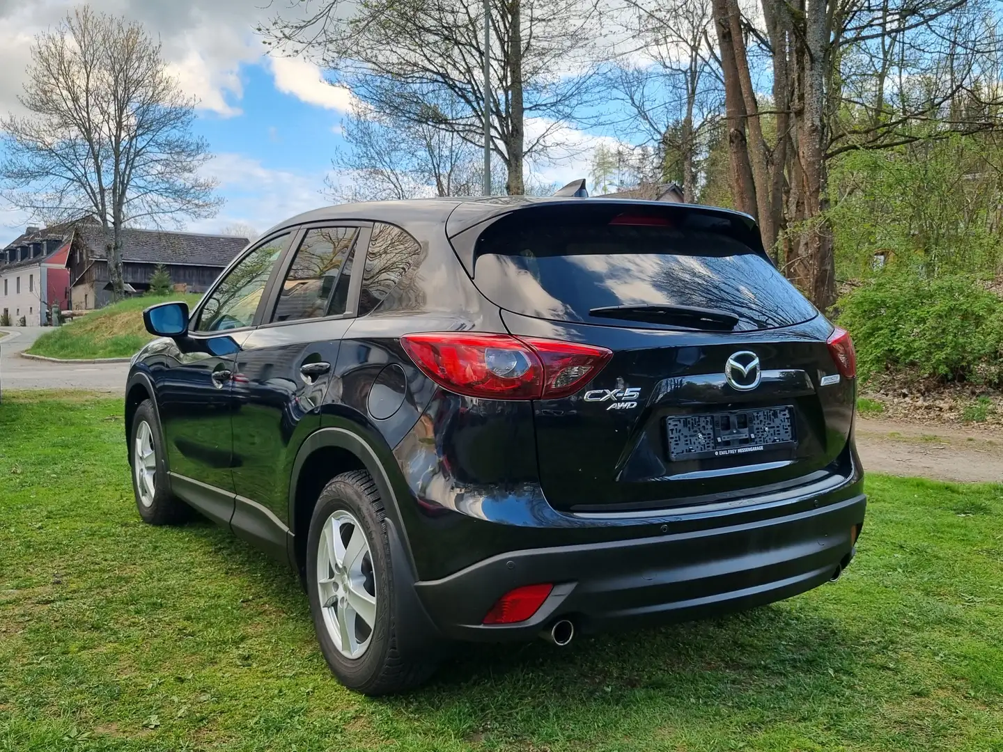 Vehicle image, number 8